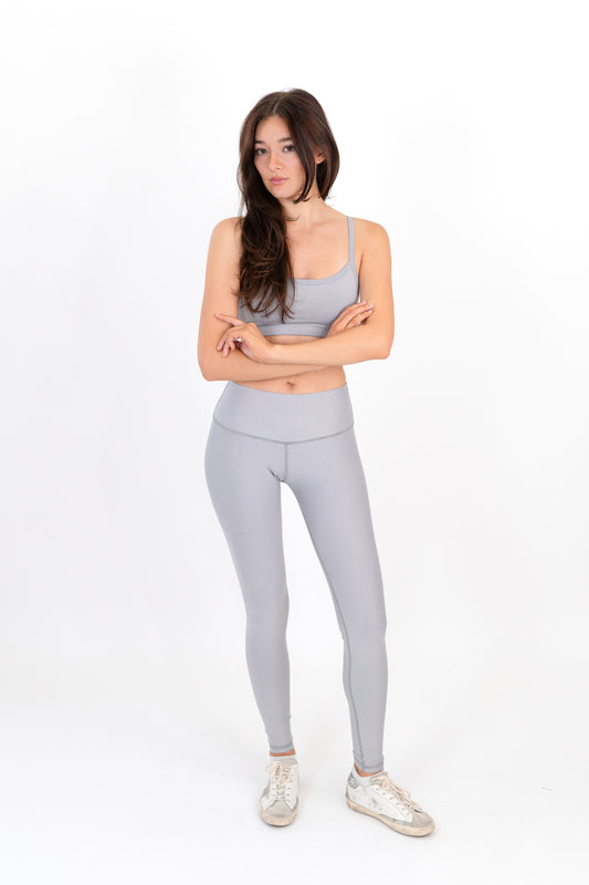 Model wearing The Core Legging in Fog by ON/OFF Essentials, made from 95% bamboo.