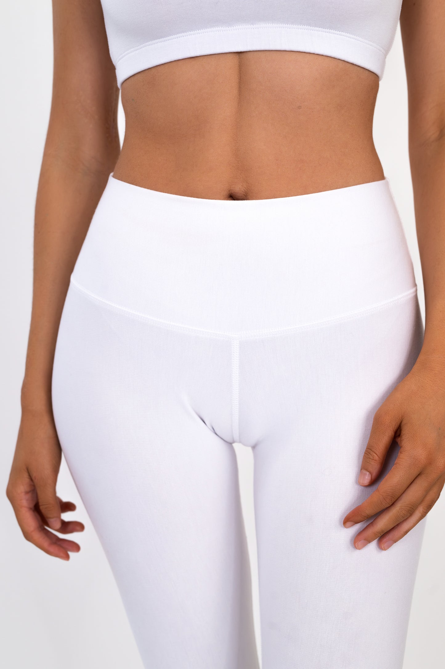 Model wearing The Core Legging in Cloud by ON/OFF Essentials, made from 95% bamboo.